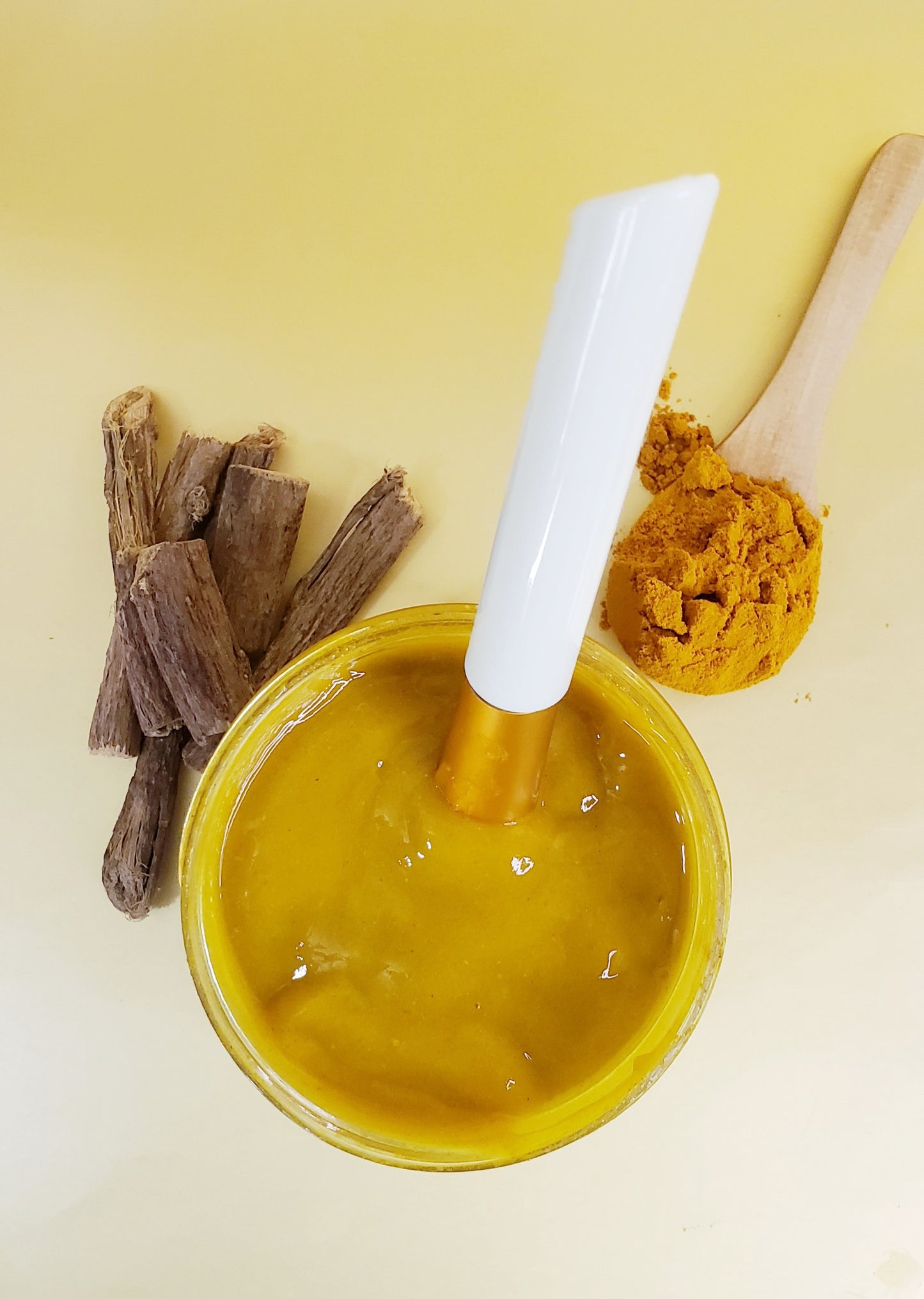 Radiant Glow Turmeric Licorice & Kojic Acid Brightening Jelly Face Mask