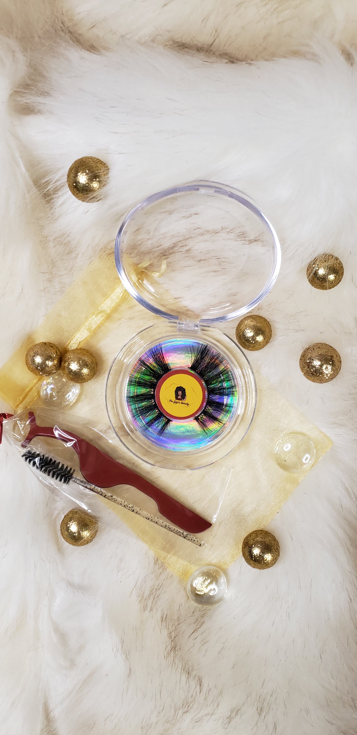 Velvet Mink Eyelashes